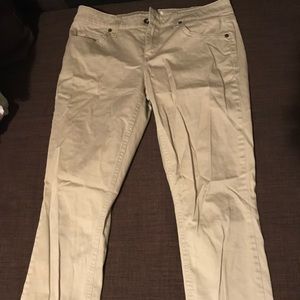 Arizona juniors size 7 uniform pants khaki